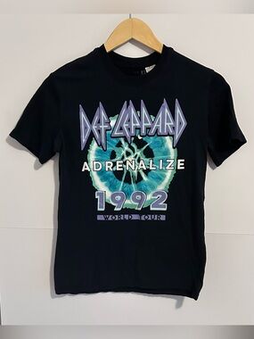 Def Leppard Adrenalize 1992 World Tour Graphic Band Tee Unisex Small Black